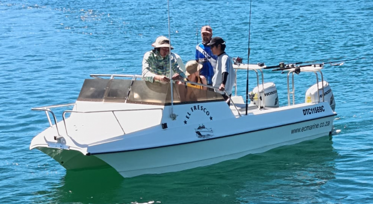boat sea generic